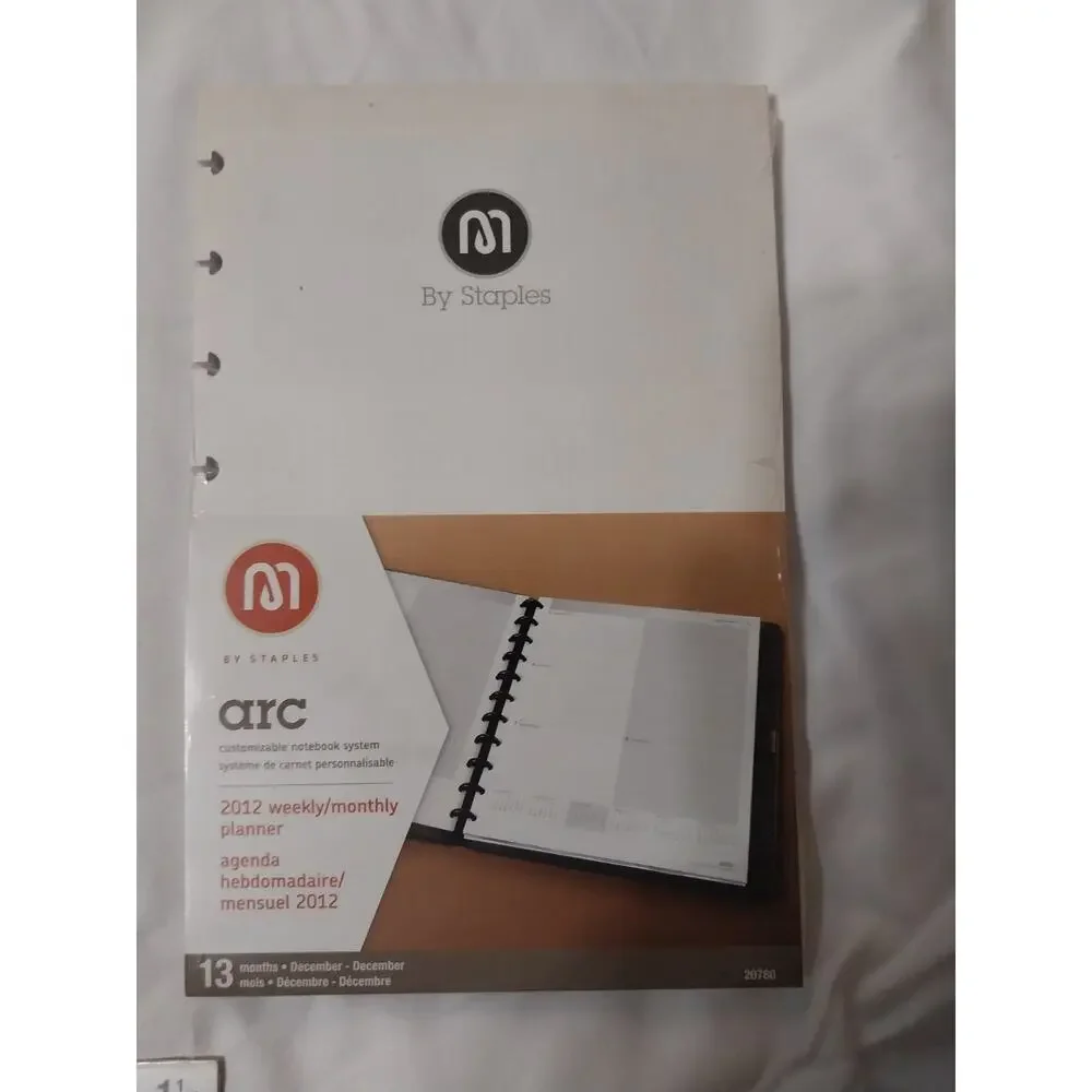 M BY STAPLES ARC CUSTOMIAZABLE NOTEBOOK SYSTEM